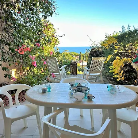 Studio Avec Coin Nuit, Parking, Proche Plage - - Fr-1-251-50 Apartament Le Lavandou