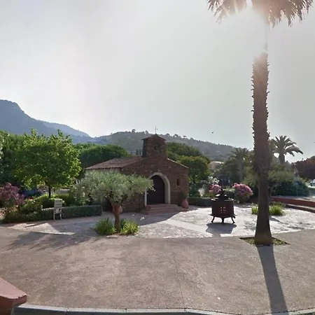 Studio Avec Coin Nuit, Parking, Proche Plage - - Fr-1-251-50 Apartamento Le Lavandou
